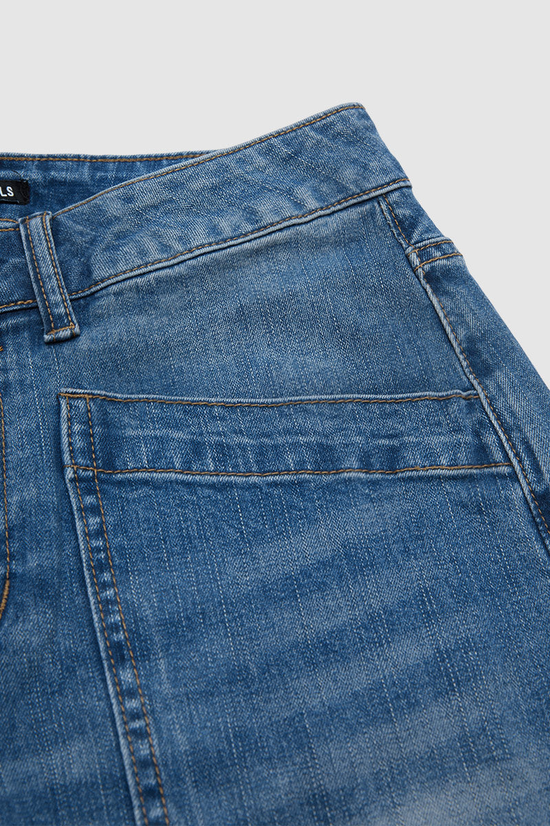 Wash Patch Pocket Dual Button Mid Rise Barrel Leg Crop Jeans