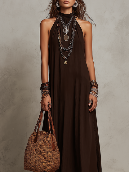 Robe longue minimaliste marron foncé à col licou